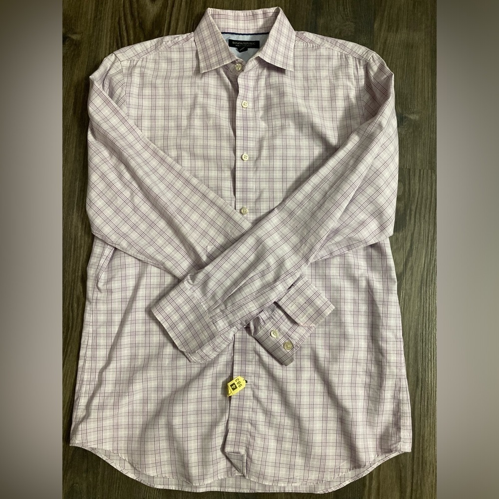 Banana Republic Non Iron Slim Fit Medium Button Down Shirt